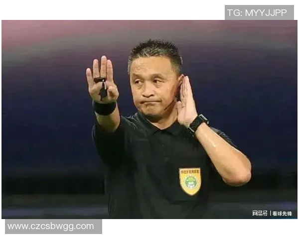 中超金哨遭吐槽!赛季两次错判遭处分,媒体人:才能还得提高